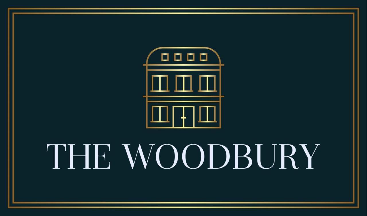 The Woodbury Hotell Gurgaon Eksteriør bilde